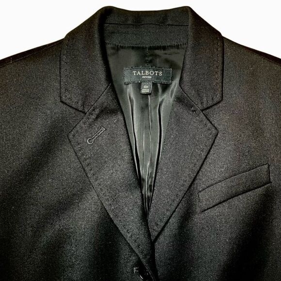 Talbots Three Button Blazer in Dark Black Women’s 10P - Picture 2 of 5